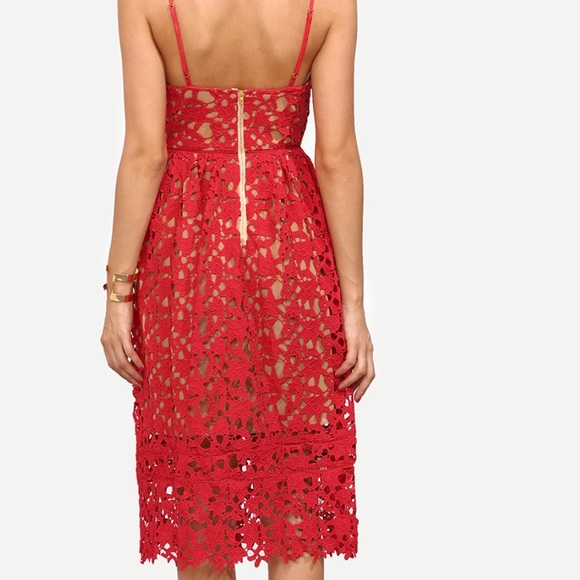 Fun & flirty red lace dress perfect for anything! - Picture 5 of 5